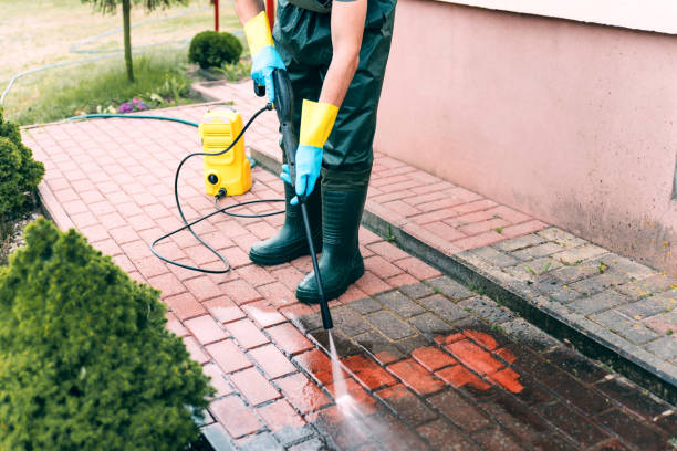 Best Driveway Pressure Washing  in Beverly, OH